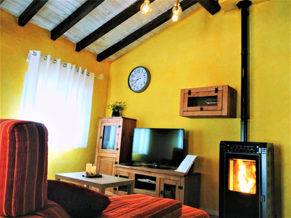 Casa Rural Madera Y Sal Salinas de Anana Exteriér fotografie
